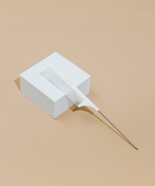 Pro-Glow Metal Tail Comb